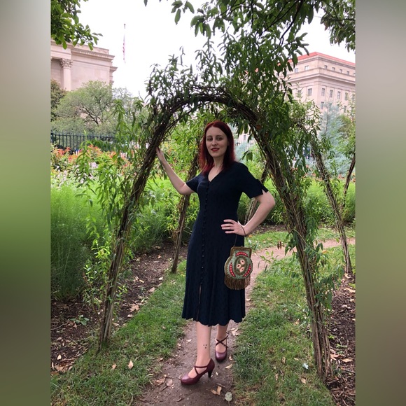 ✨ Meet the Posher ✨ - Picture 3 of 6